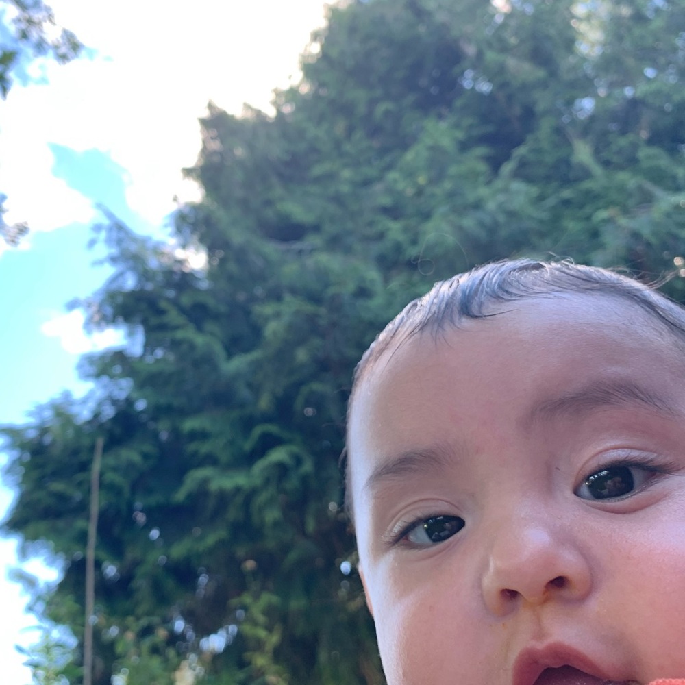 Meet your Posher, Olivia